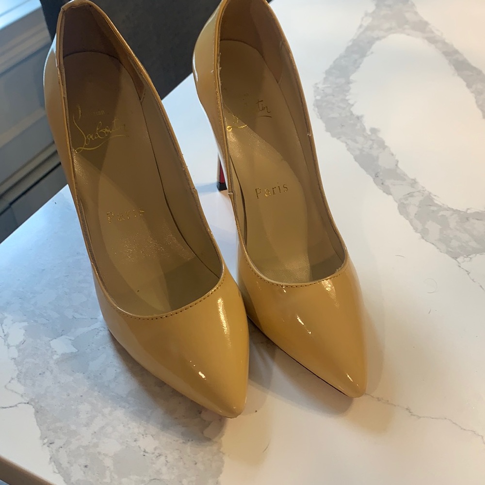 Nude Red Bottoms